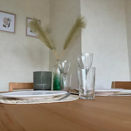 De בית הארחה *